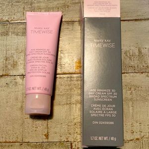 Mary Kay moisturizer